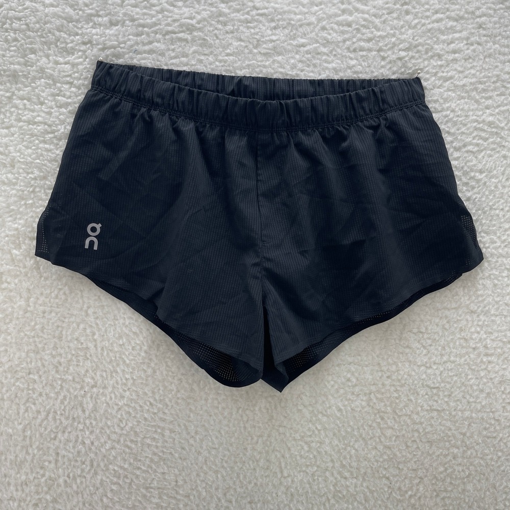 On Cloud Race Shorts Mens Medium Black Lined Lightweight Running Gym Training